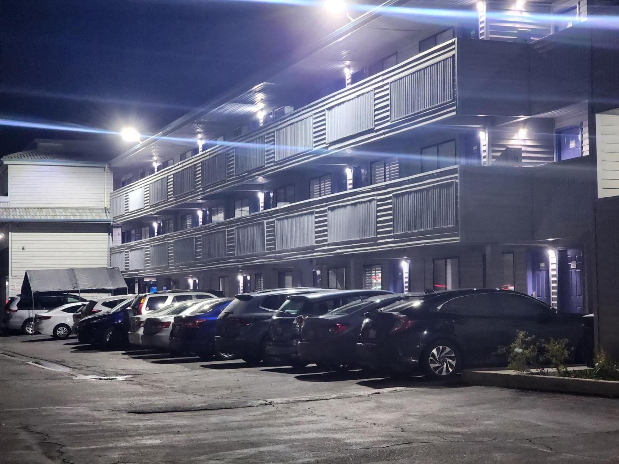 Budget Inn Corcoran Eksteriør billede