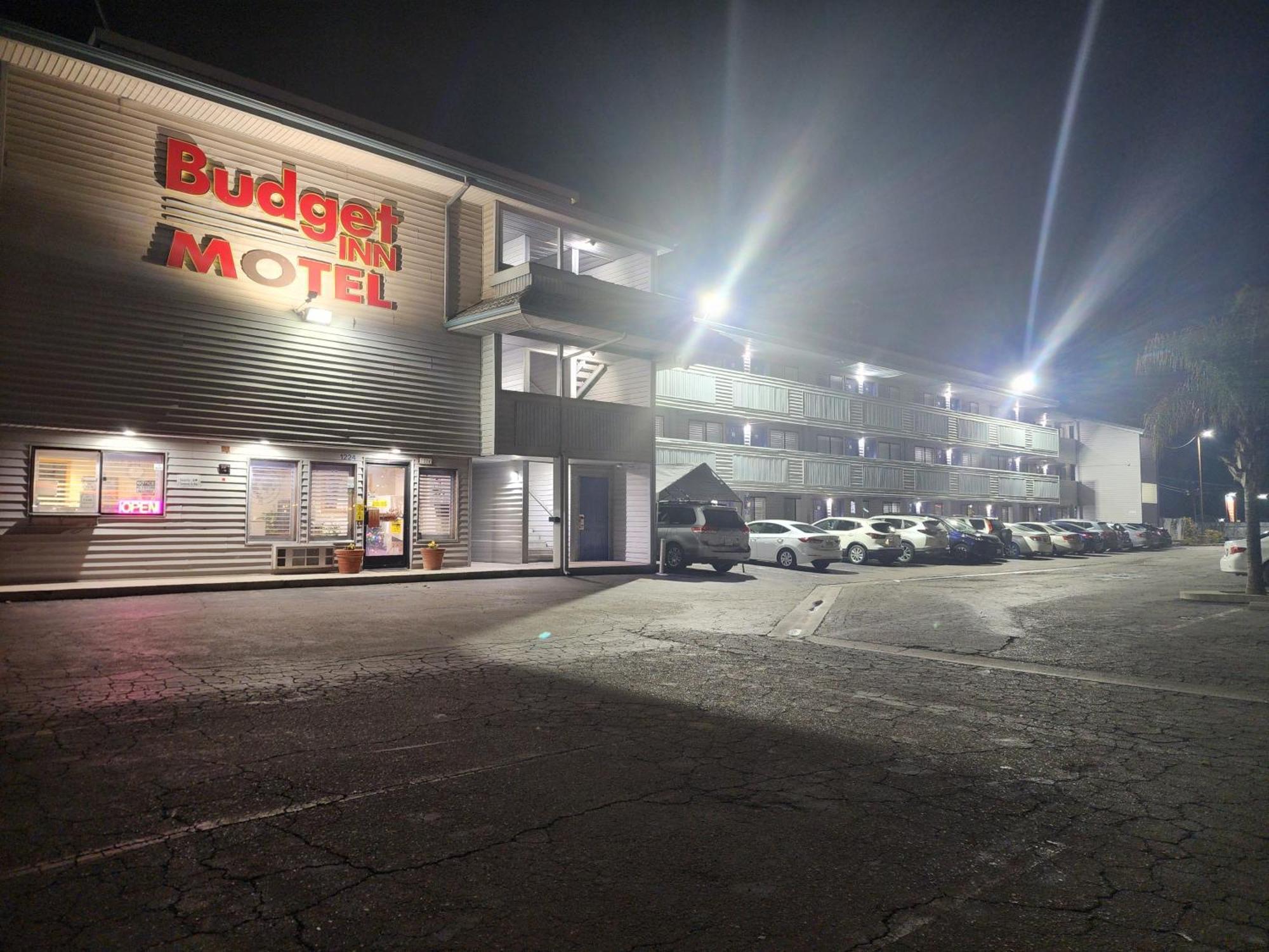 Budget Inn Corcoran Eksteriør billede